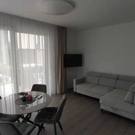 Vanagupes Apartamentai Apartment *